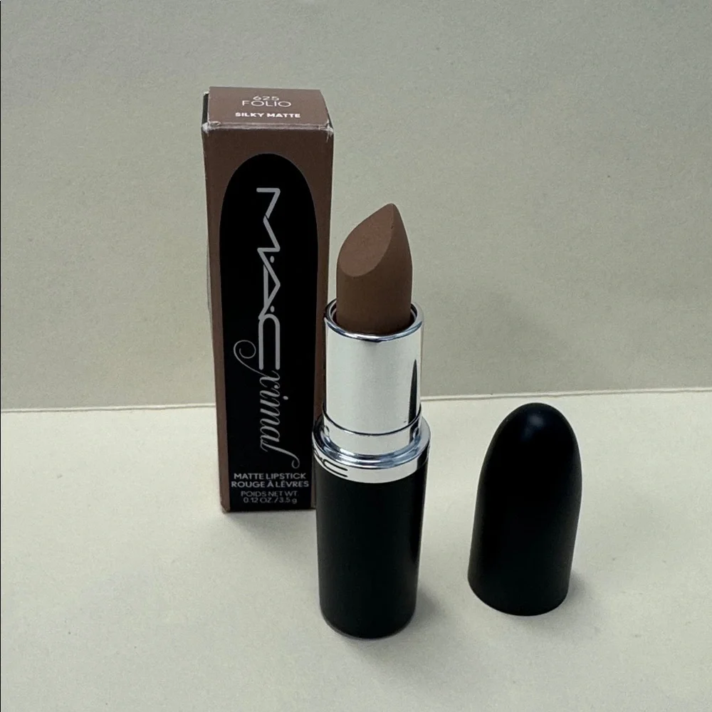 MAC COSMETICS M·A·Cximal Silky Matte Lipstick 625 Folio Grayish Nude NIB